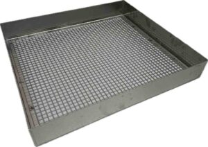 A04 Fine mesh basket